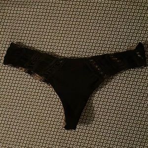 SOLD Acacia swimwear black chuns bottoms